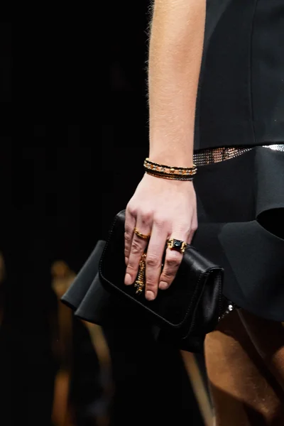 Look 201